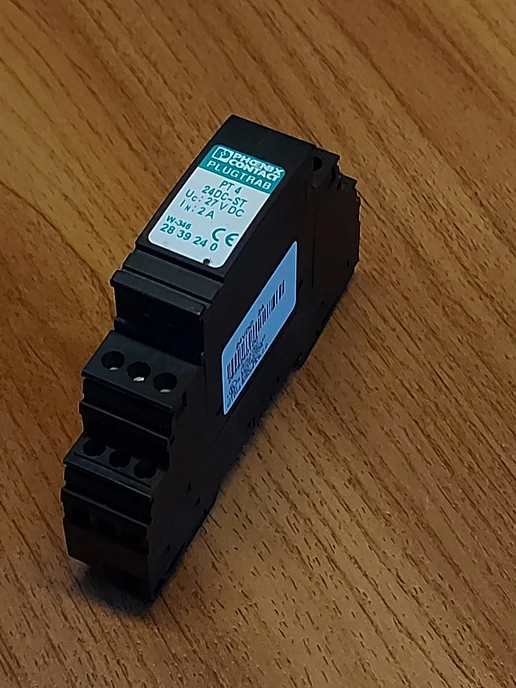 Модуль защиты от импульсных перенапряжений (УЗИП) 24V DC 2A, вариант
