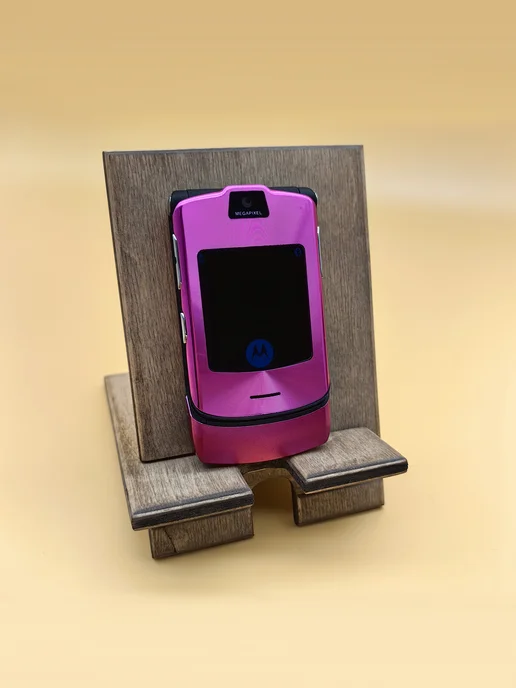Кнопочный мобильный телефон раскладушка RAZR V3i, розовый