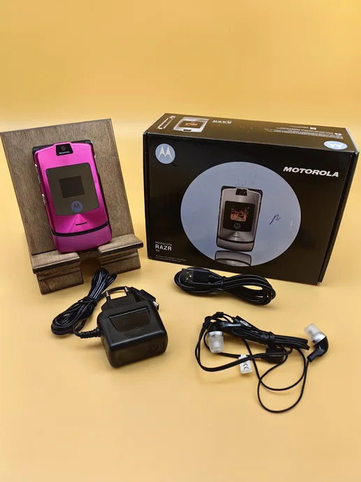 Кнопочный мобильный телефон раскладушка RAZR V3i, розовый, фото 4