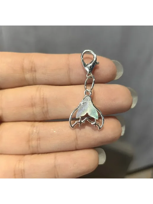 SMATLELF Подвеска на обувь "Fish tail flower", серебряная, серебристый