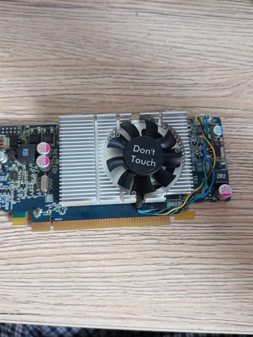 AMD Видеокарта AMD Radeon HD 6570, синий, фото 2