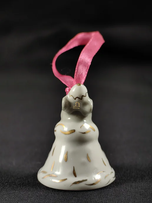 Кисловодский фарфор Фигурка колокольчик Мышка Мышь Мышиный король, белый, фото 5