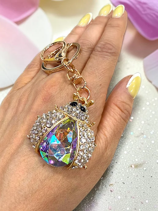SABBI-STYLE Брелок оберег на ключи Божья коровка, фиолетовый