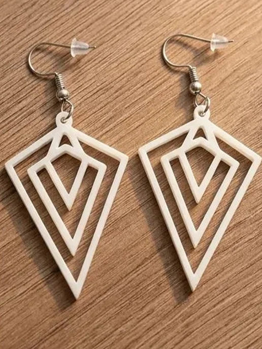 Сережки женские висячие пластиковые геометрические Nevaro store